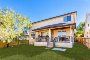 Superbowl Ready, 6 Recliners, Smart TVs, Sleeps 12